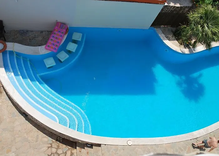 Kanelli 3* Σελιανίτικα