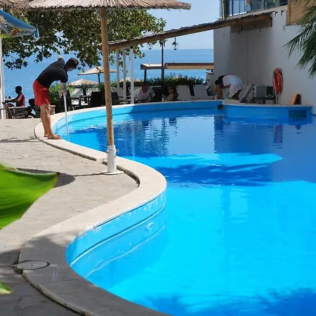 Kanelli Hotel Selianitika