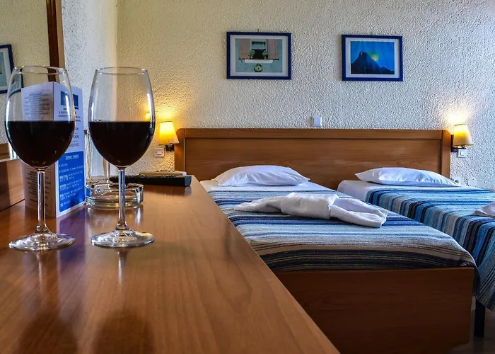 Kanelli 3* Selianítika